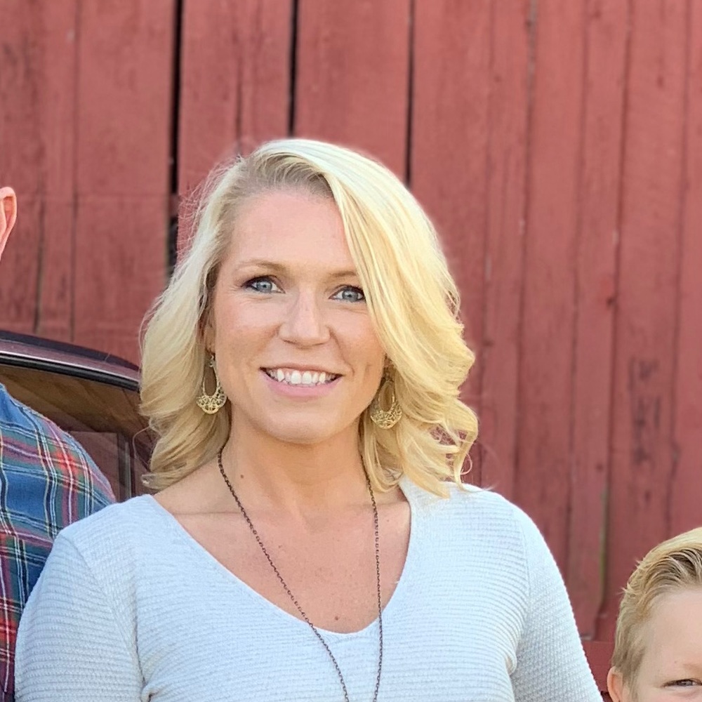 Meet your Posher, Ashley